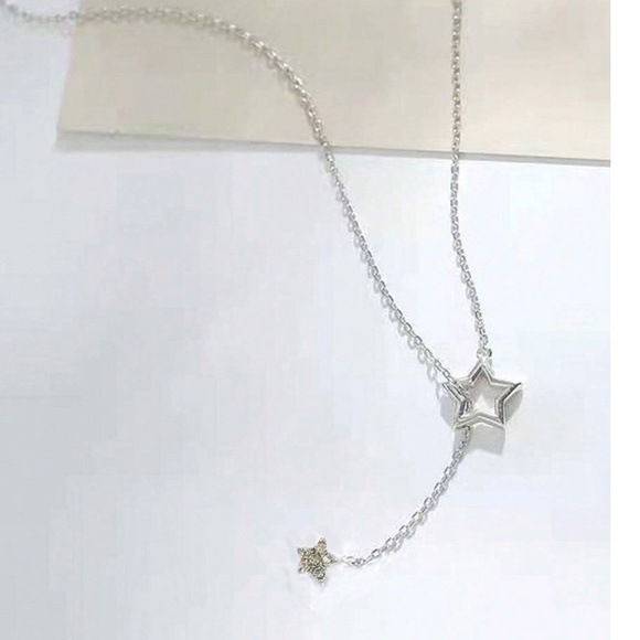 Luxe Stainless Steel Rhinestone Star Lariat Pull Necklace - Picture 7 of 7
